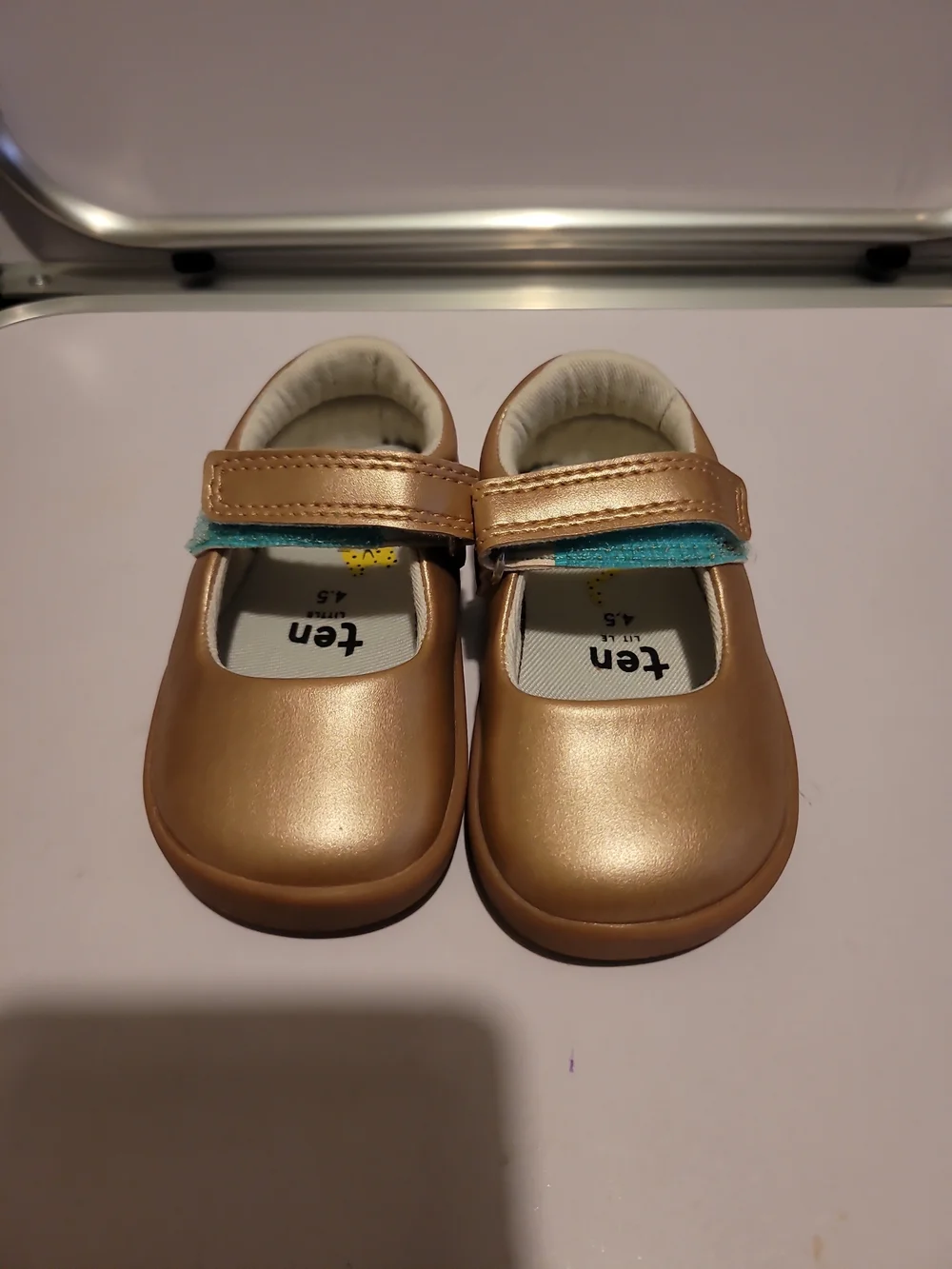 Ten Little Toddler Girls Rose Gold Mary Janes Sz 4.5